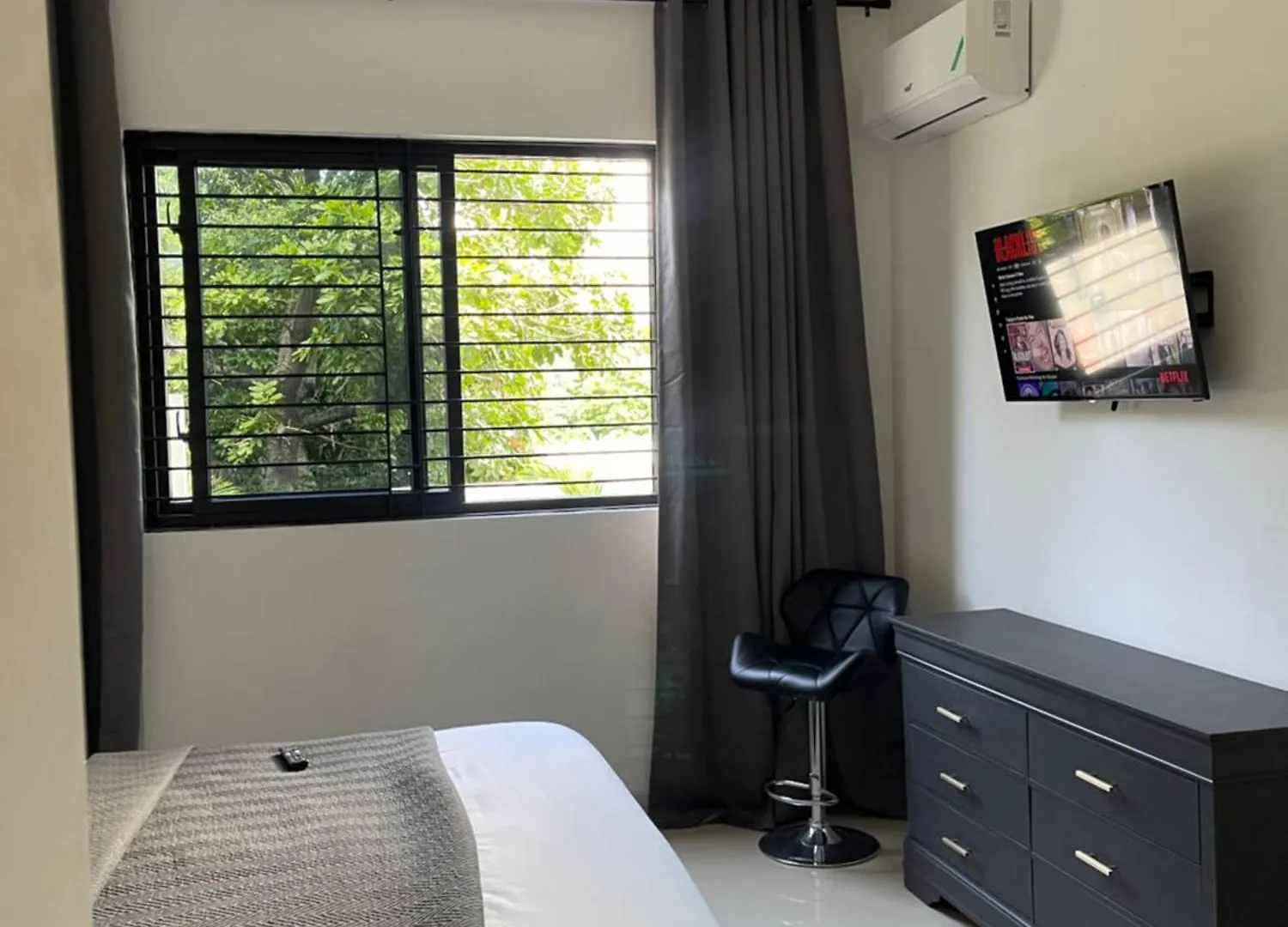Lägenhet Luxury Suite Kingston